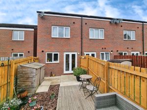 Photo 13- click for photo gallery